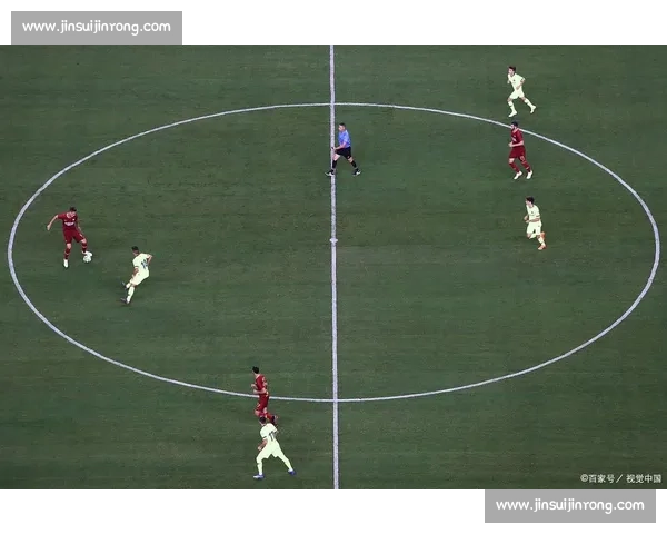 以中场控制为核心战略探索提升足球比赛胜负关键的战术运用与调整方法